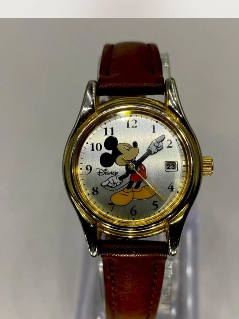 *** Disney  ^^^ Ladies Mickey Mouse Gold-Tone Watch / Tan  Leather Strap ***